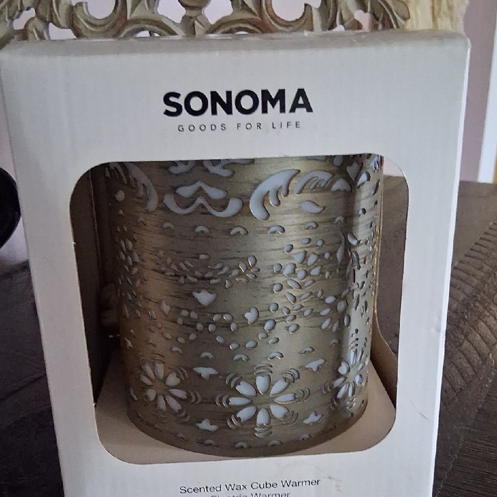 Brand new electric wax melt warmer – safe, flameless, and perfect for home aroma